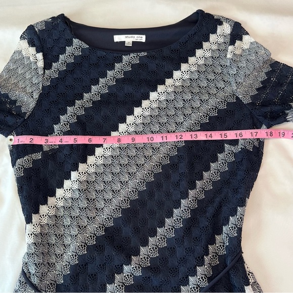 Navy Blue/Gray/White Striped Midi Dress with Unlined Bell Sleeves NWT Sz 10 - Picture 14 of 17